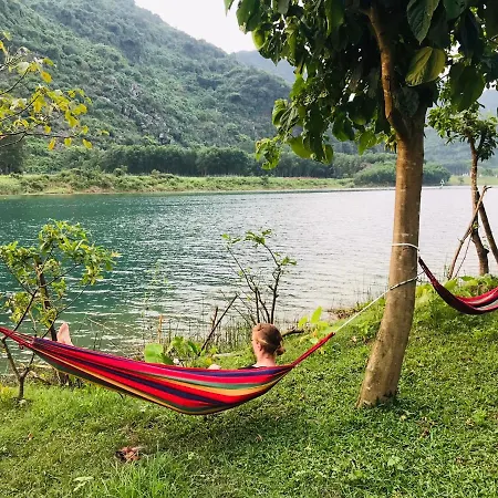 Phong Nha A Little Leaf Homestay Exterior photo